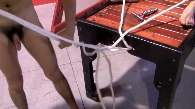 Dream Boy Bondage: Pracovní výhody - kapitola 5