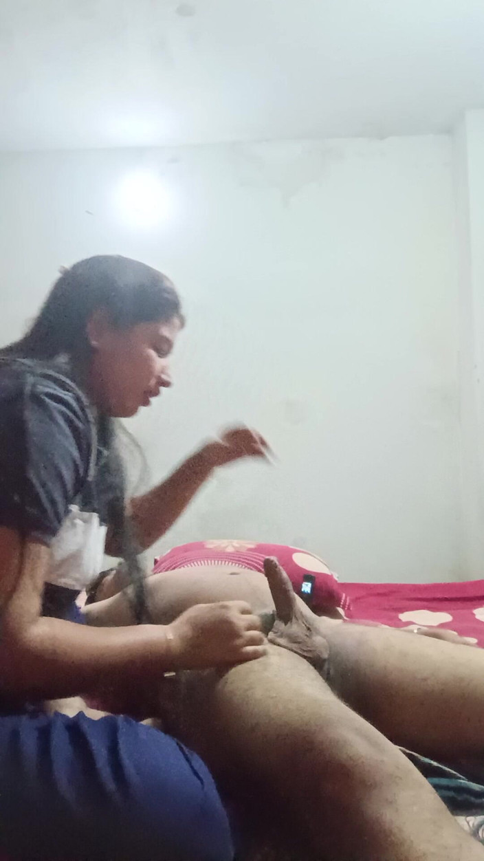 Taniyaxx: 뱅글라 소녀 비디오 녹화