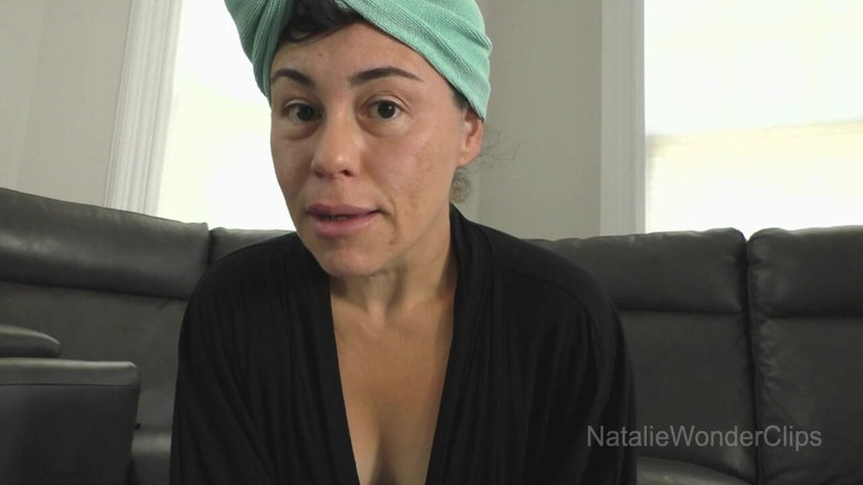 Natalie Wonder: Vibrațiile anale ale mamei vitrege Bejeweled