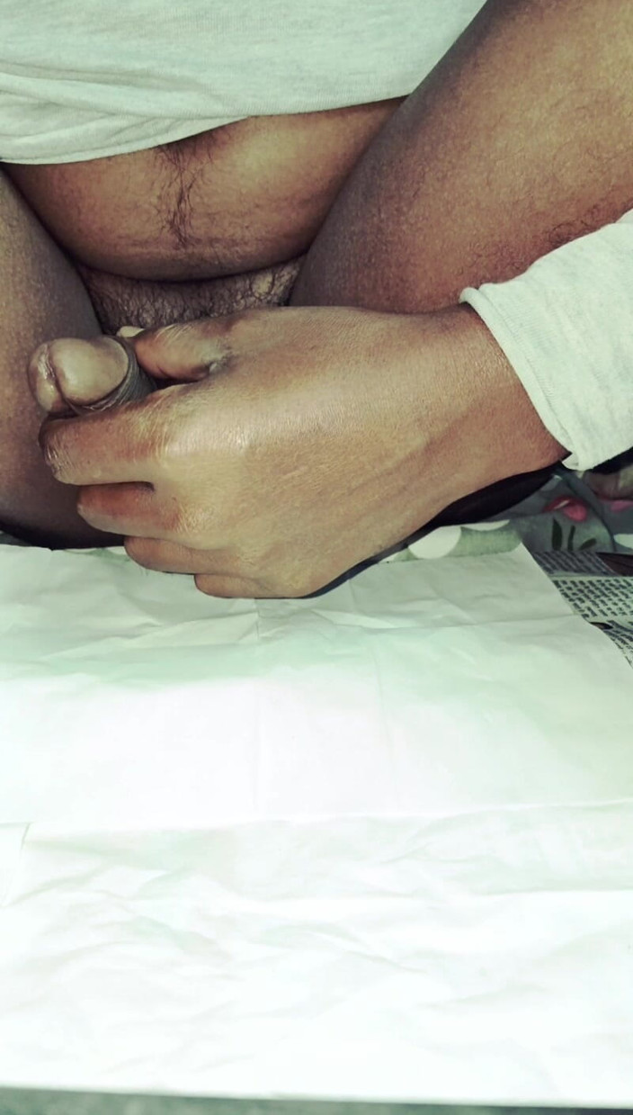 amite: Desi Boy
