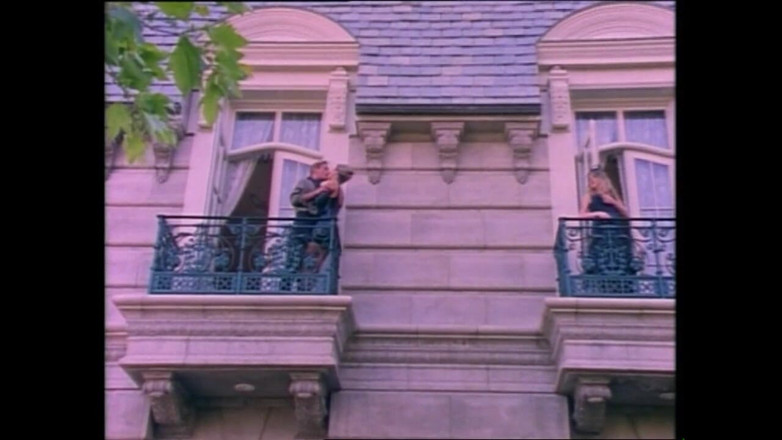 The Hunter Collection: セクシーなホットブロンド痴女のための後ろからの巨大なチンポ