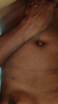 Vysokoškolačka si užívá drsný sex - domácí