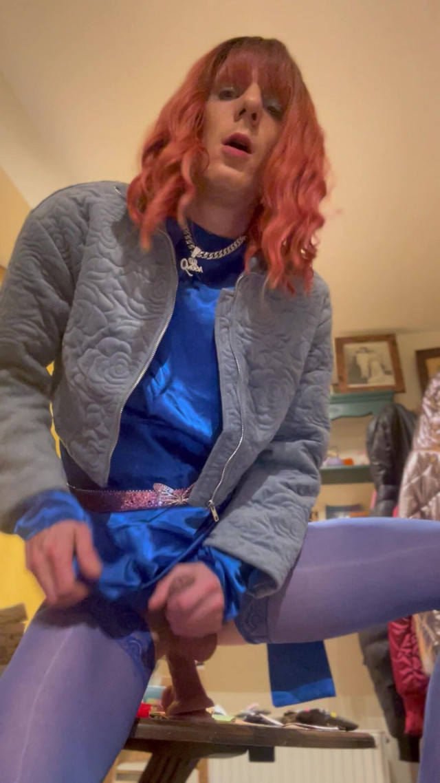 Jess Silk Riding Dildo (Jessica silk)
