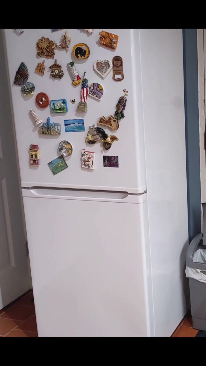 Lily kink: Zlobivá nevlastní matka Lily na vánočním večírku