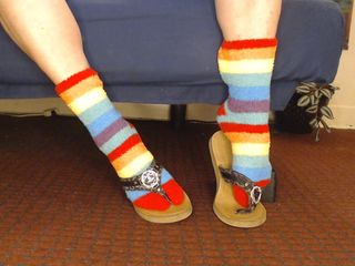 TLC 1992: Fuzzy Rainbow Socks Guess Leather Flip Flops