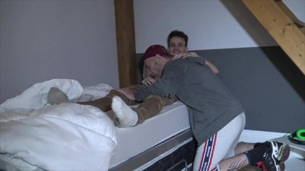 YOUNG FUCKED BY OLDER: Jess fucked by twink younger than him