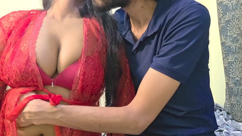 HotlisaAct: Desi Girls Loves to Get Wet Their Horny Pussies and...