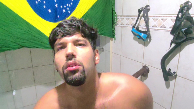 Luksmen1: Trying the First Dildo I Got From a Client - Deep...