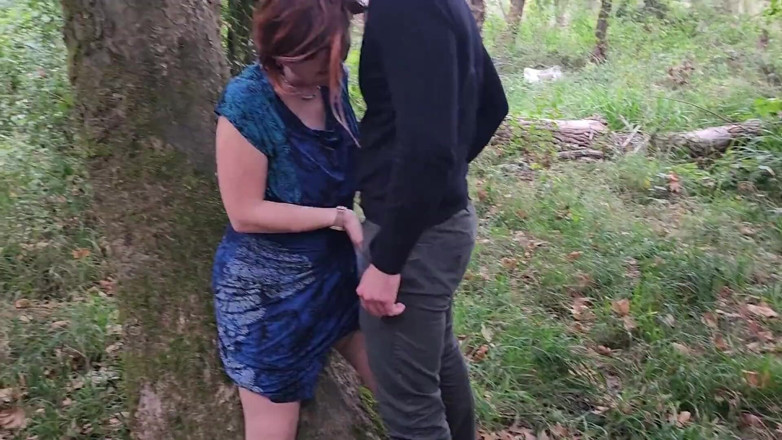 Sexymarghot: Exhib nature turns into a hot threesome