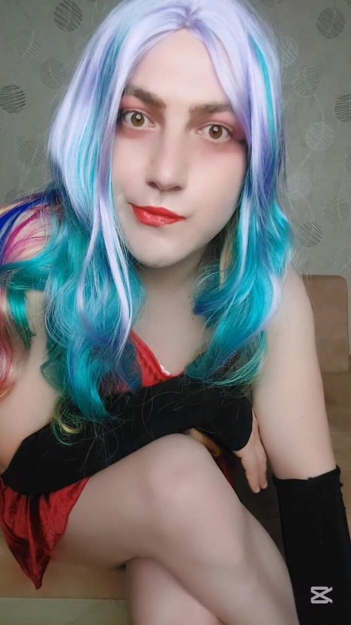 Kitty_Cross: Big Bubble Butt Hot Blonde White Ass Cute Slim Ladyboy...