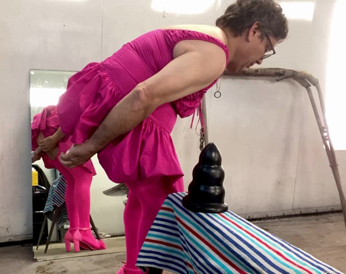 Dozen summer 3: Protahování obří díry !!