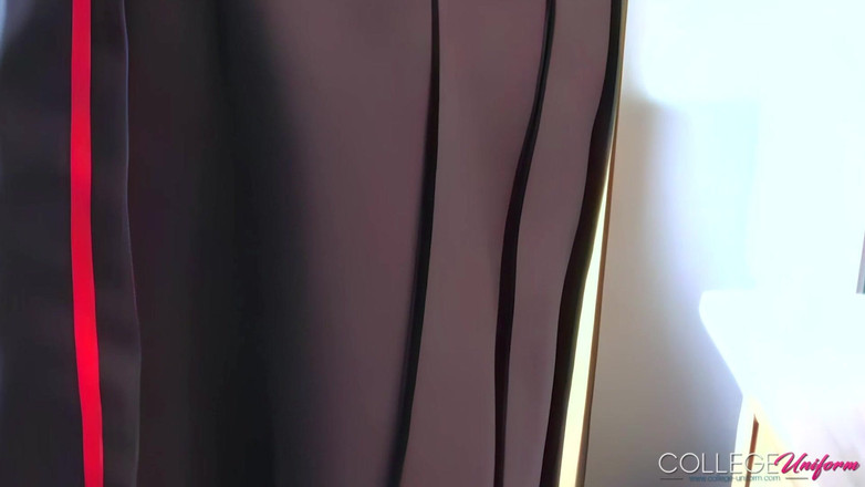 College Uniform: Working It Featuring Samantha Buxton