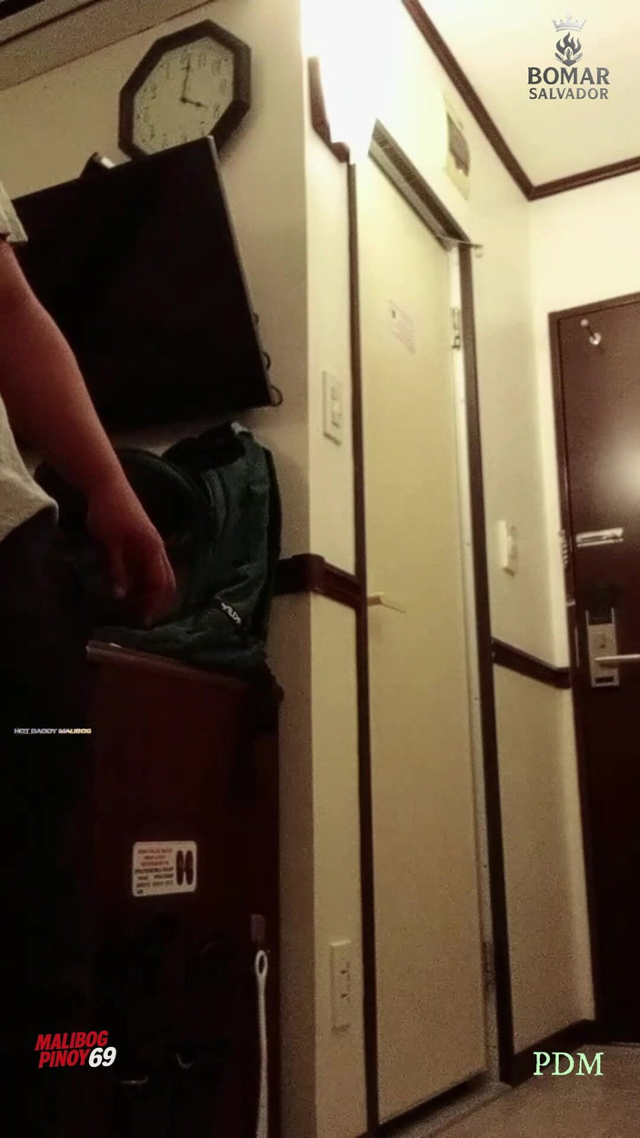 pinoy malibog: Babasının büyük göbeği, sert yarak enerjisi