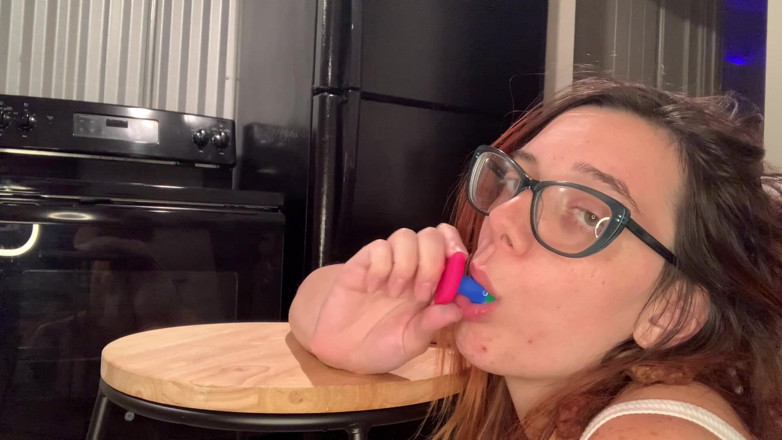 Wookie Princess: Pussy Spreading and Anal Play