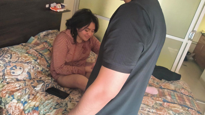 Moo DBOXXX: Moje 18letá křesťanská kamarádka potřebovala vzorek mužské šťávy, její přítel nic neví...