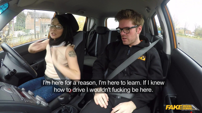 Fake Driving School: Fake Driving College - Fake Driving College Instructor Facefucks a Pretty...