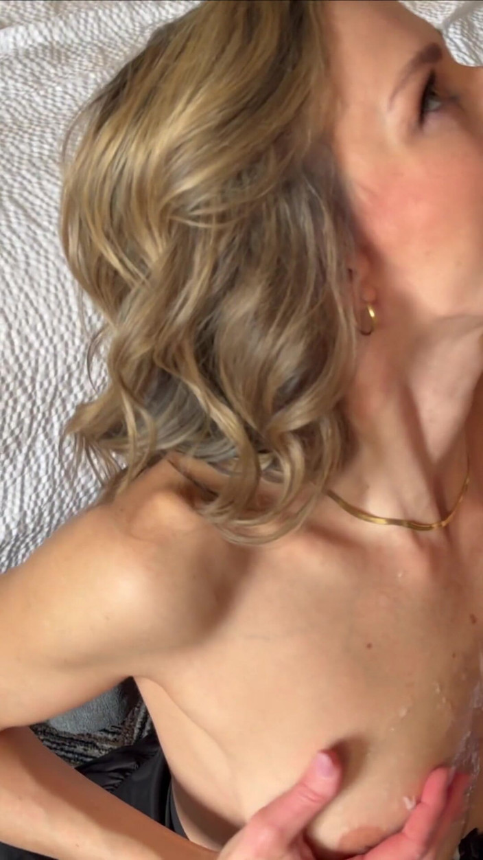 Serenity Cox: Double Cumshots on Tits