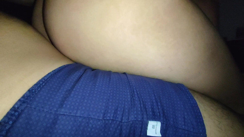 Porntner: Učitelka angličtiny šuká svého studenta v jeho domě