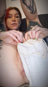 Vibratoare în Curul meu