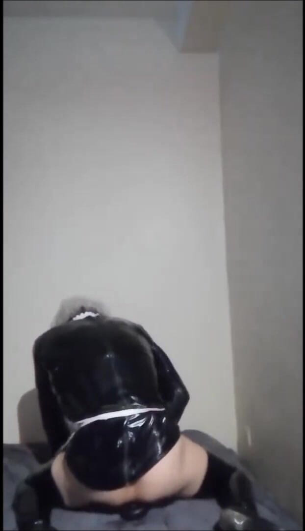 Rita anal rubberdoll: Yumruk eğitimi hizmetçisi.