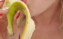 Anna Rey Blonde: Pijpen banaan spel 4k