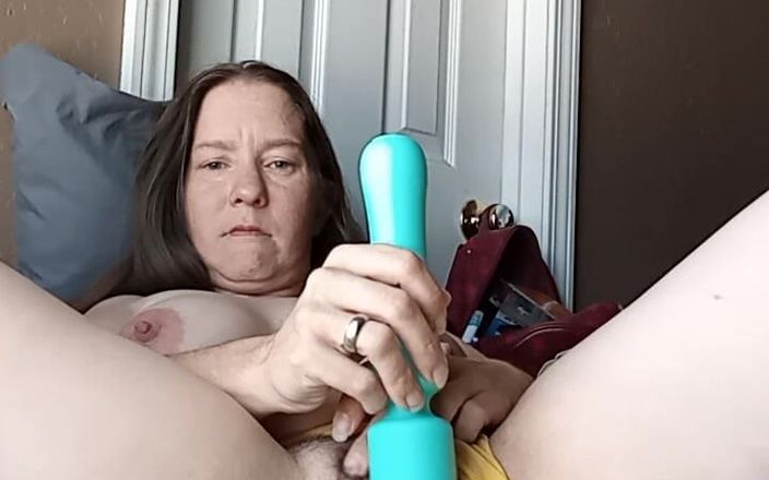 TinyLittleTease: Sarı tangamla oynuyorum