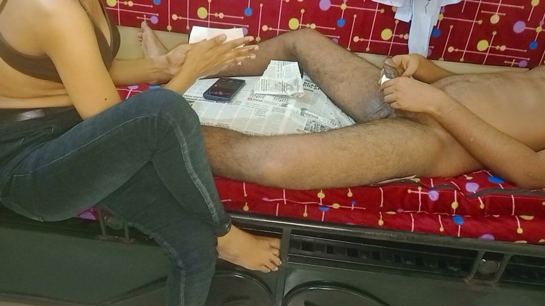 NikiRathod: Při spánku využila šanci, aby mě k ní přinutila k honění...