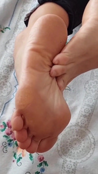 Amateur Blonde Mature Wife Enjoys Foot Fetish and Sex