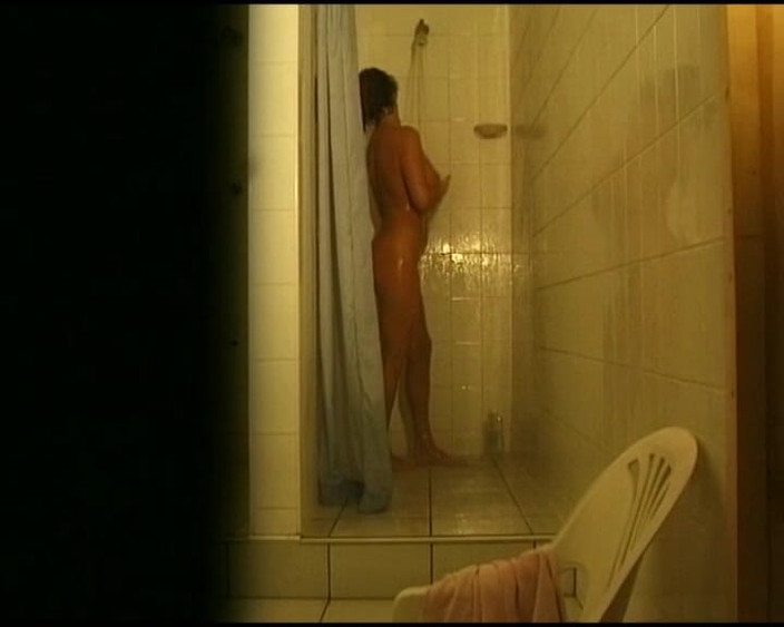 Deutsche Damen: Almanya'dan bu olgun bayan saunada mastürbasyon yapıyor