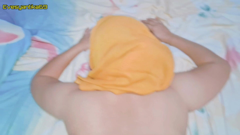 Pasutri indo: Mein lehrer, meine freundin ist süchtig danach, meine muschi zu...