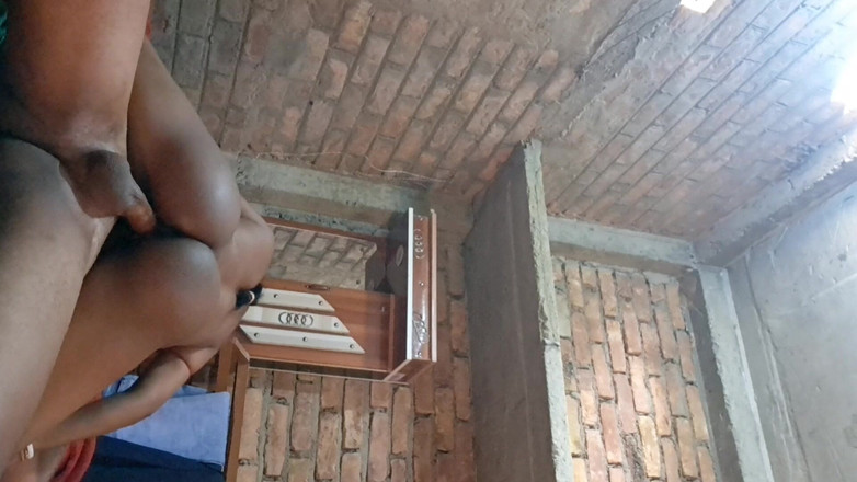House stage: Hintli gerçek chudai videosu
