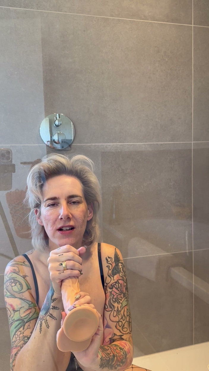 MamaMariaxxx: My Naughty Little Moment, Watch Me Come Squirting