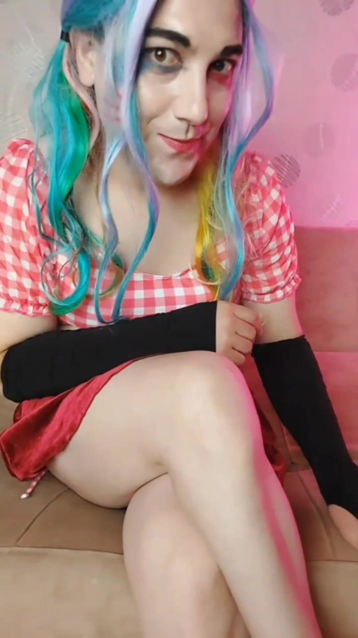 Kitty_Cross: Rahsia godaan femboy Harley Quinn