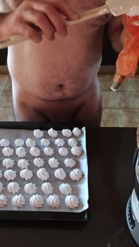 Cicci77, After Having Collected Pedro's Last Cumshot, Produces Batch 06/24 of 50% Sperm Meringues for a Dear Friend of His