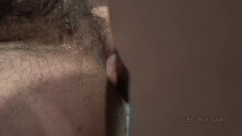 LEO BULGARI - Fucking w Horny curious guys: Leo bulgari &amp; bony babyron ngentot tanpa kondom sambil melihat pemandangan...