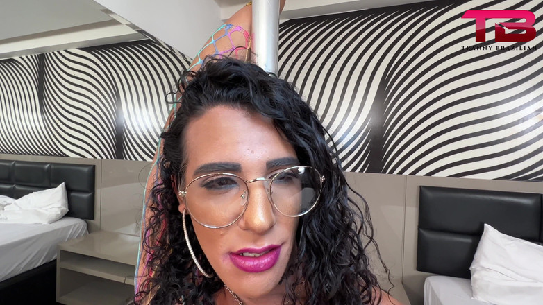 Tranny Brazilian: Lia Khalifa Loves Monster Cock