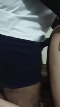 Meena lagi asik sama james saat meena lagi nggak di rumah