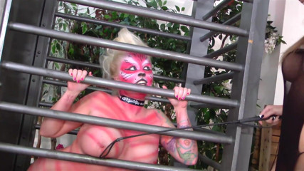Lesbian Illusion: Cosplay caliente entre lesbianas que quieren lamerse y tocarse el...
