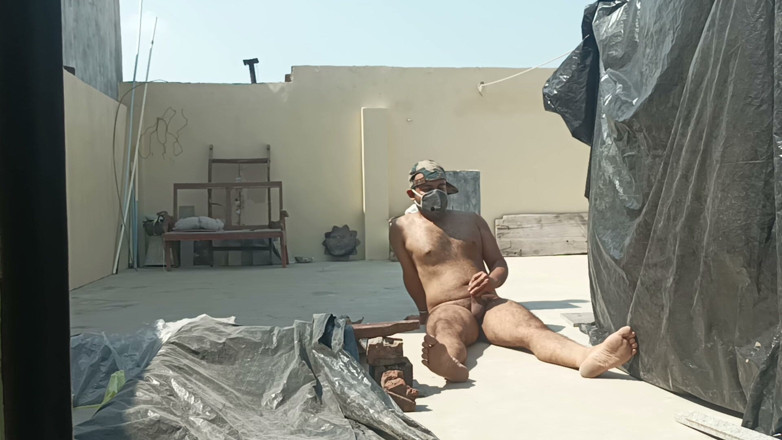 Sansuindia: Varun Actor's Cook Nude at Work