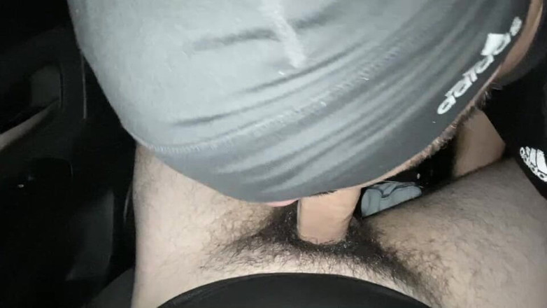 deeptx1: Arabischer Uber-fahrer Bekommt in Seinem Auto Halsfick