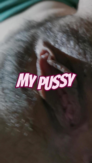 Akasha7: Wife Slut Moaning and Squirting Perfect Pussy