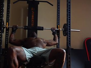 Hallelujah Johnson: Training in de sportschool ep. 9