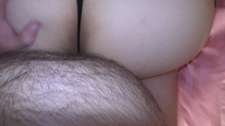 Milky Mari: Big ass cheating wife just need that rough sex and...