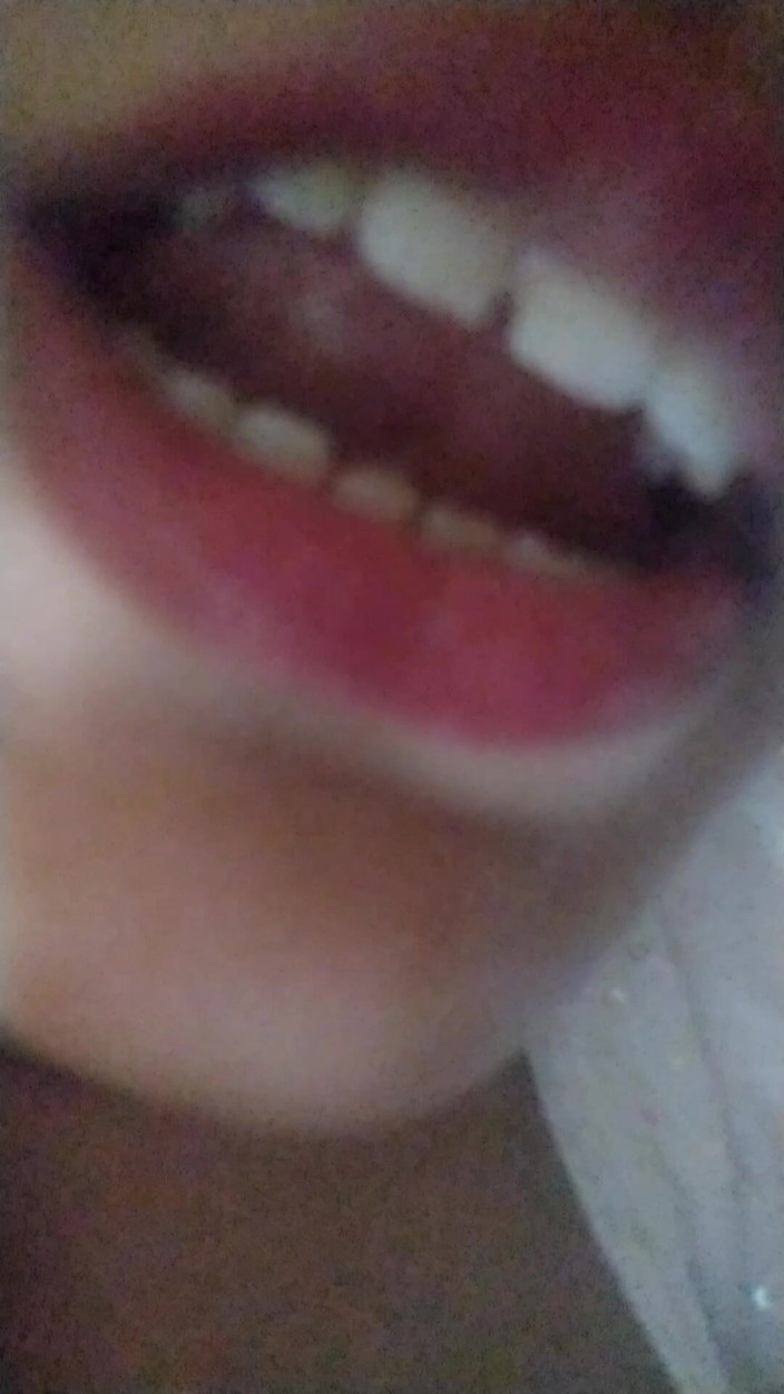Dr_doom21: Bhabhiji's juicy lips with voice
