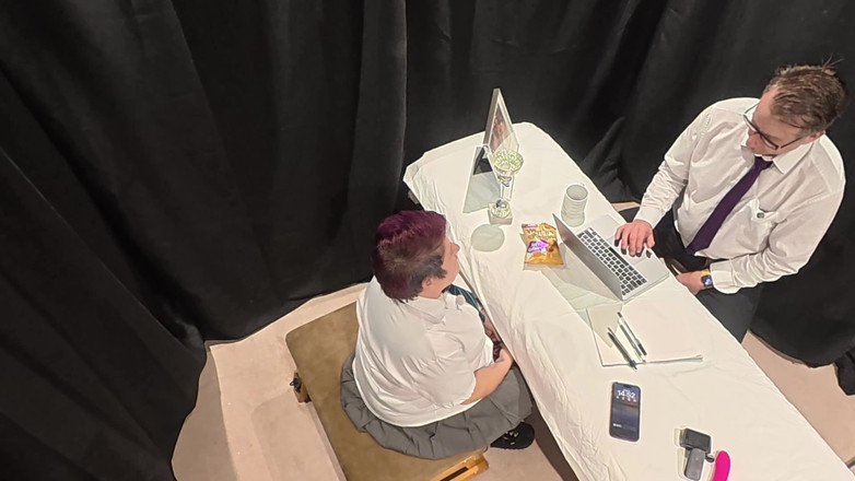 The Izars: Брудна повія вчителя: організм v оргазм