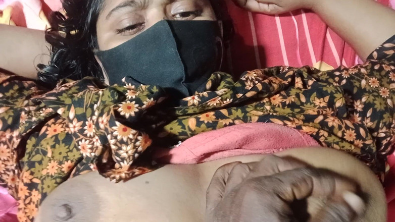 Mombd: Grande rabo bangladesi mãe mostrando sua bunda, gordinha mamãe é fodida...