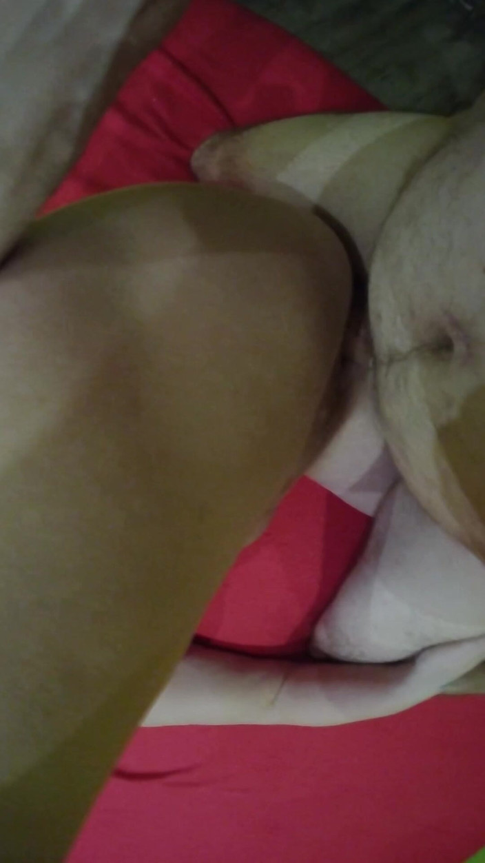 Sisa ondrej: Sexy en rouge