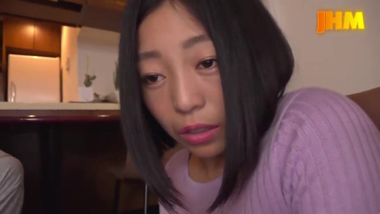 J Hentai Matings: Salir con una chica simple, tetona y pelirroja entonces le...
