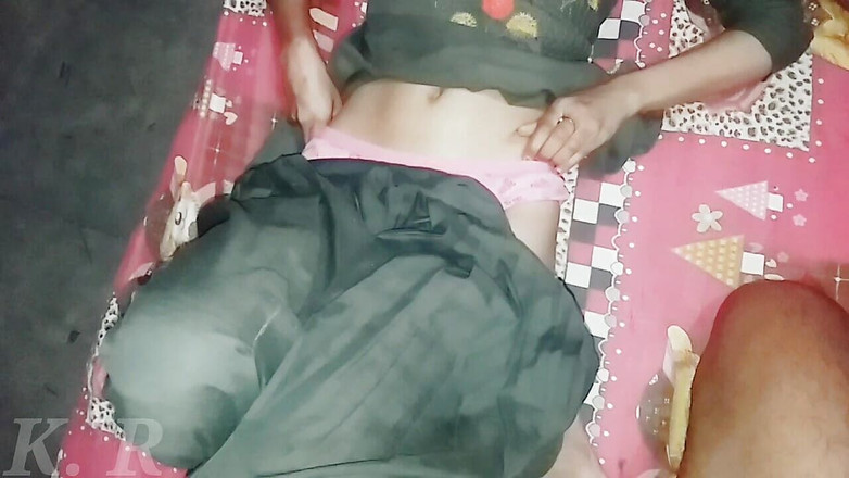 Kavyaravi: Офисный секс, босс трахает секретаршу