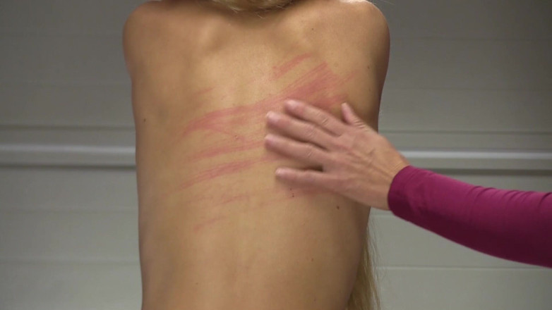 Spanking Server: Vicky bb frusta 50233